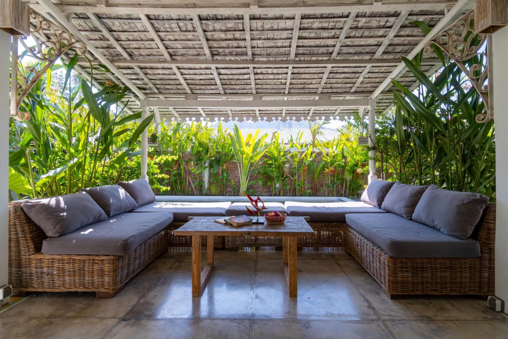 Vicolo Artvillas Uluwatu  Exterior photo