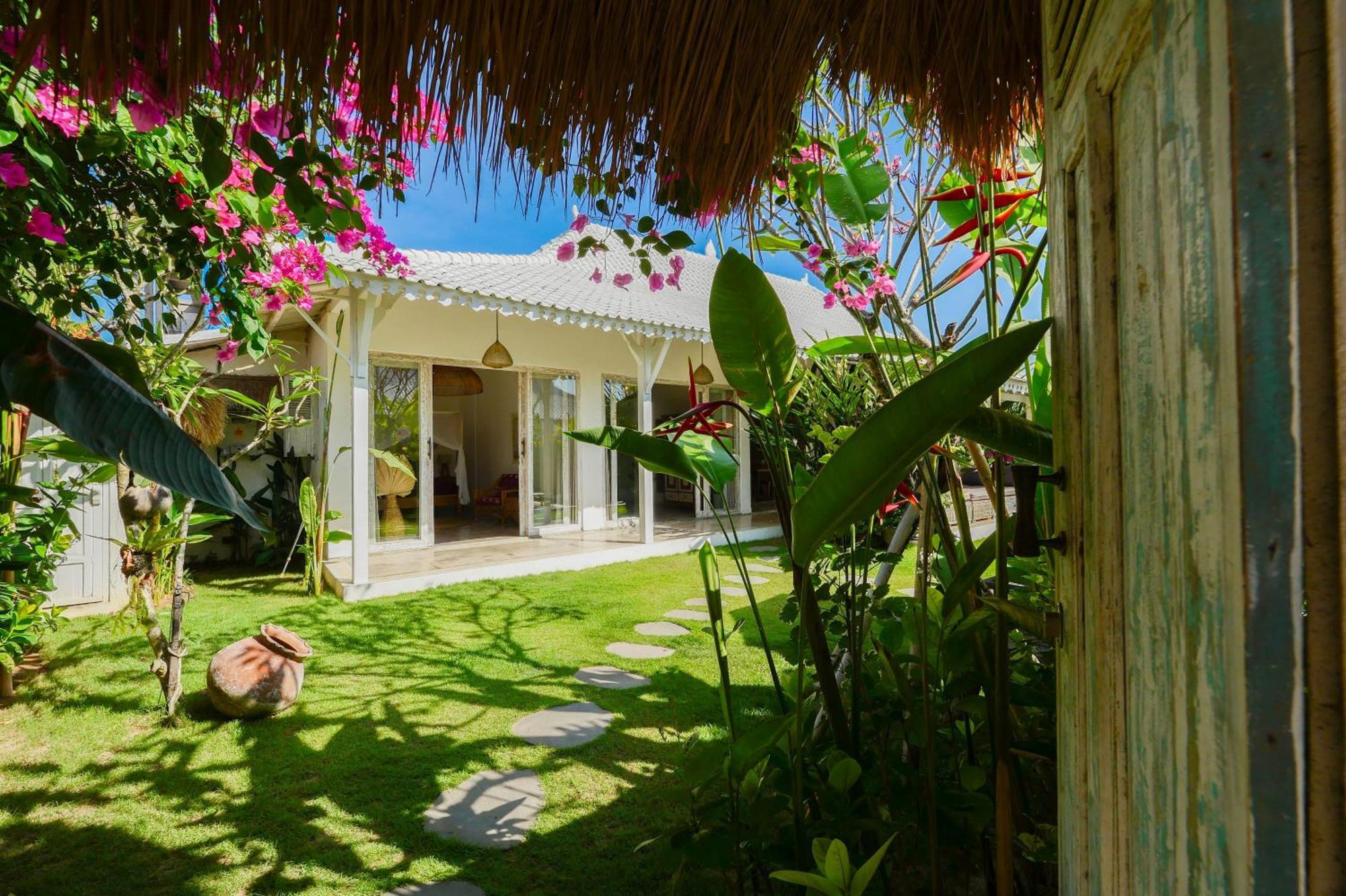 Vicolo Artvillas Uluwatu  Exterior photo